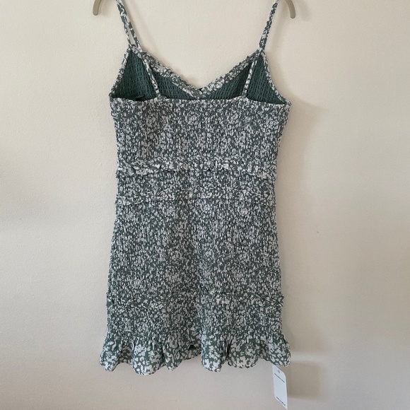 ABERCROMBIE & FITCH Smocked Green Mini Dress - Picture 9 of 15
